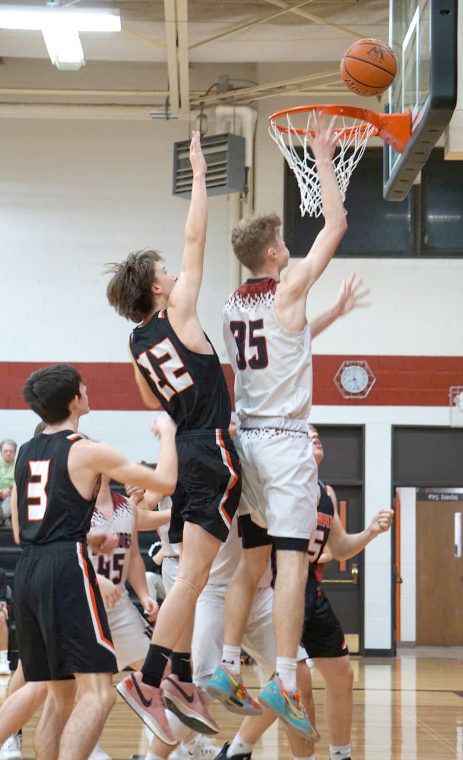 Kane Wetovick scores 2 of his game-high 17 points on Monday. NCJ photo by Cathy Cook