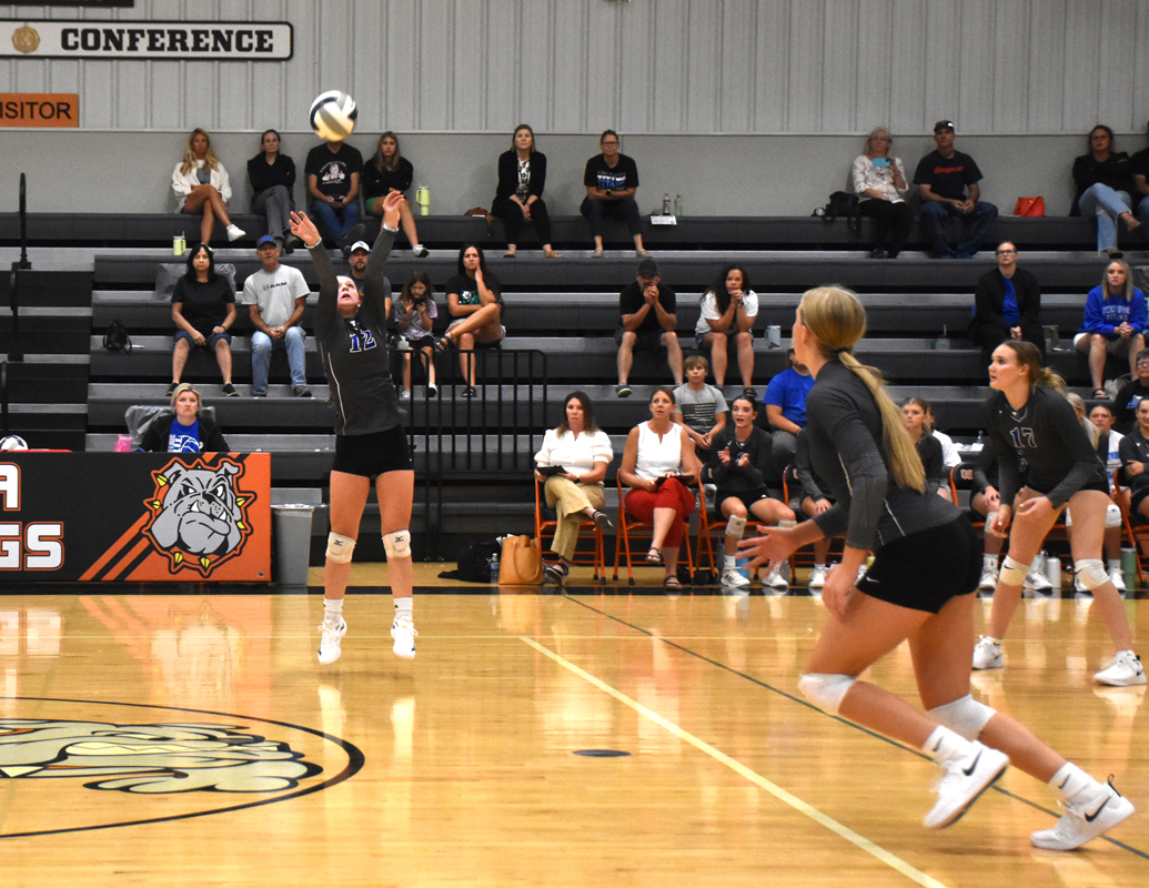 Libby Held finished with 15 assists for the Titans on Thursday. NCJ photo by Beth Sparrow