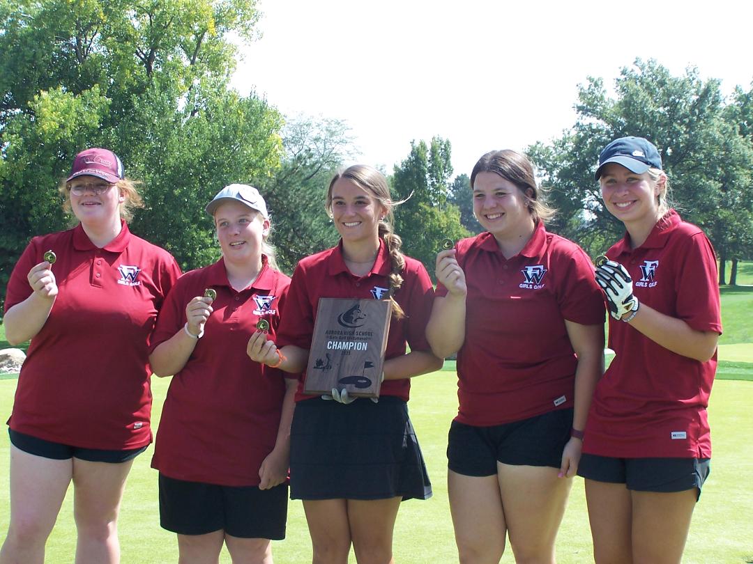 Fullerton won the Aurora Invite on Saturday. Team members include Kinzie Sharman (left), Tierney Russell, Keila Dubas, Melinda Pickrel and Paige Horn. Photo provided