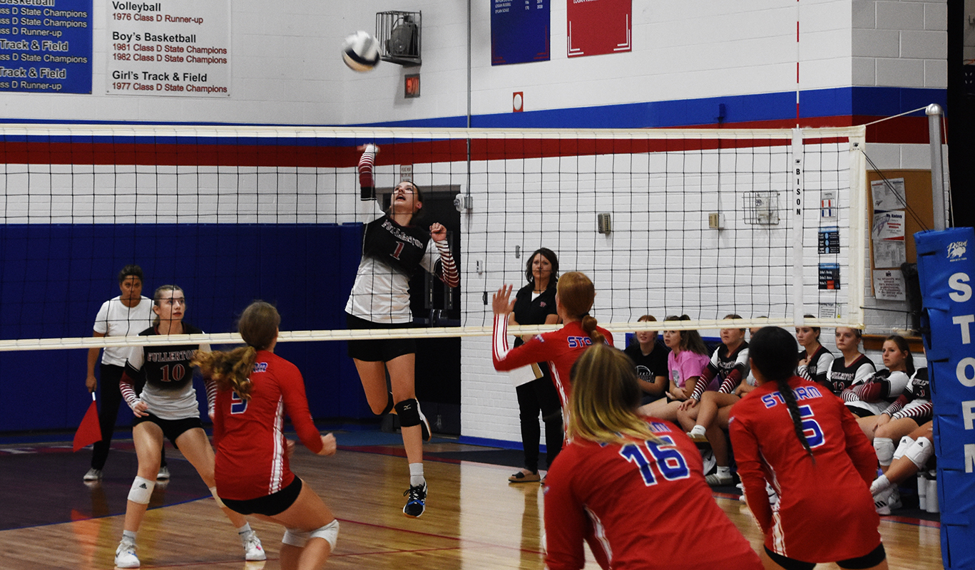 Josie Williams goes on the attack for the Warriors against High Plains last week. Photos by Laura Sabata