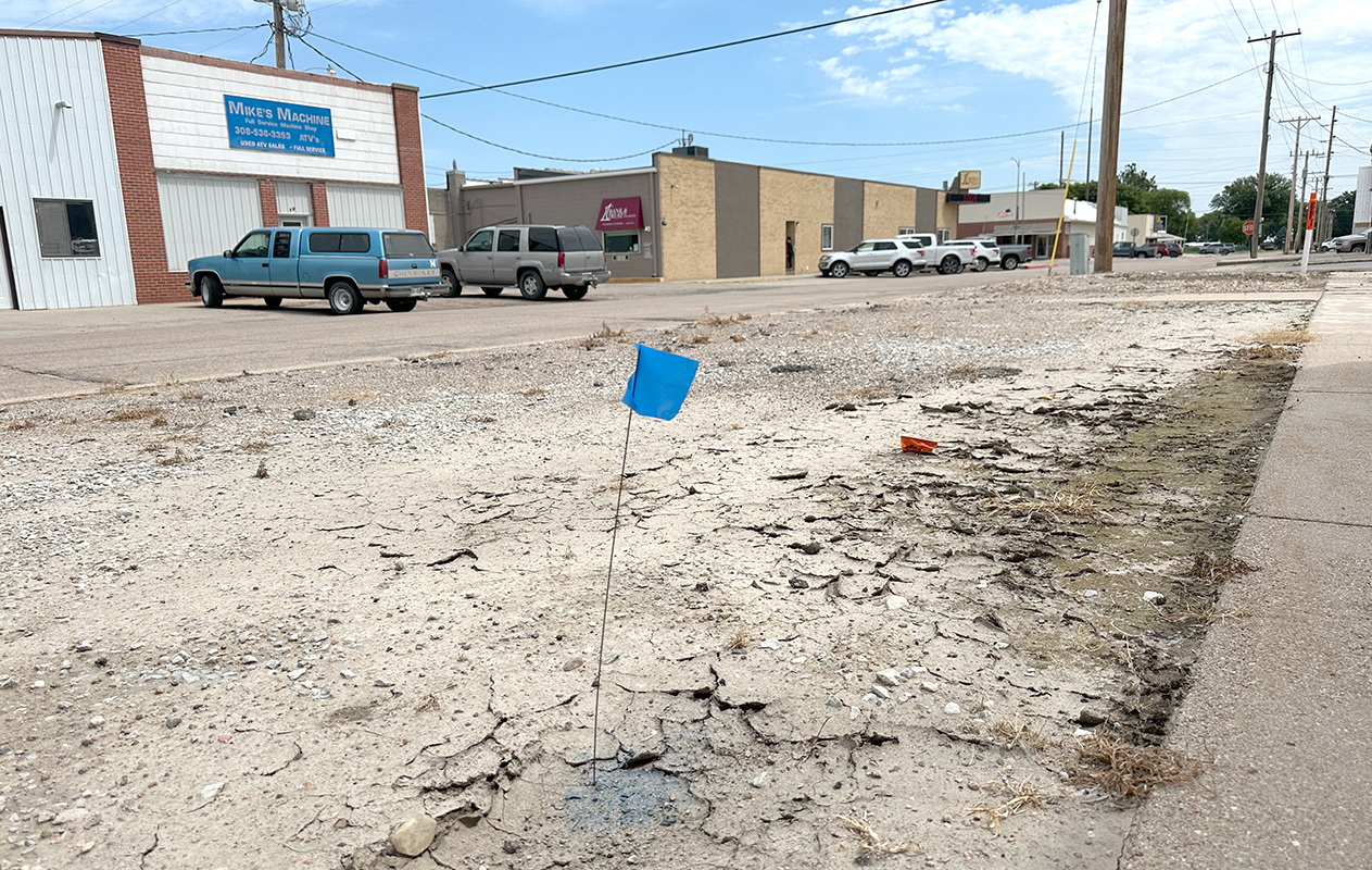 Blue flags are popping up around Fullerton. Crews are marking water shutoffs. NCJ photo by Rick Holtz