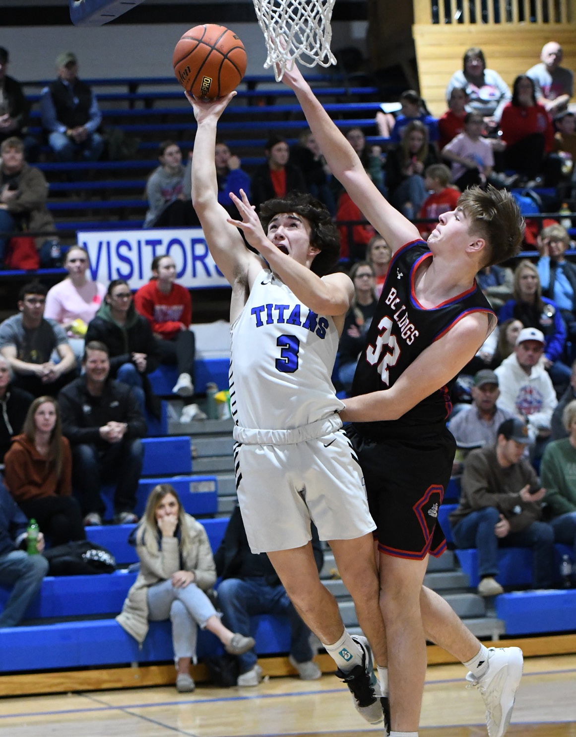 Eli Slizoski finished with 6 points on Thursday against the Bulldogs. NCJ photo by Rick Holtz