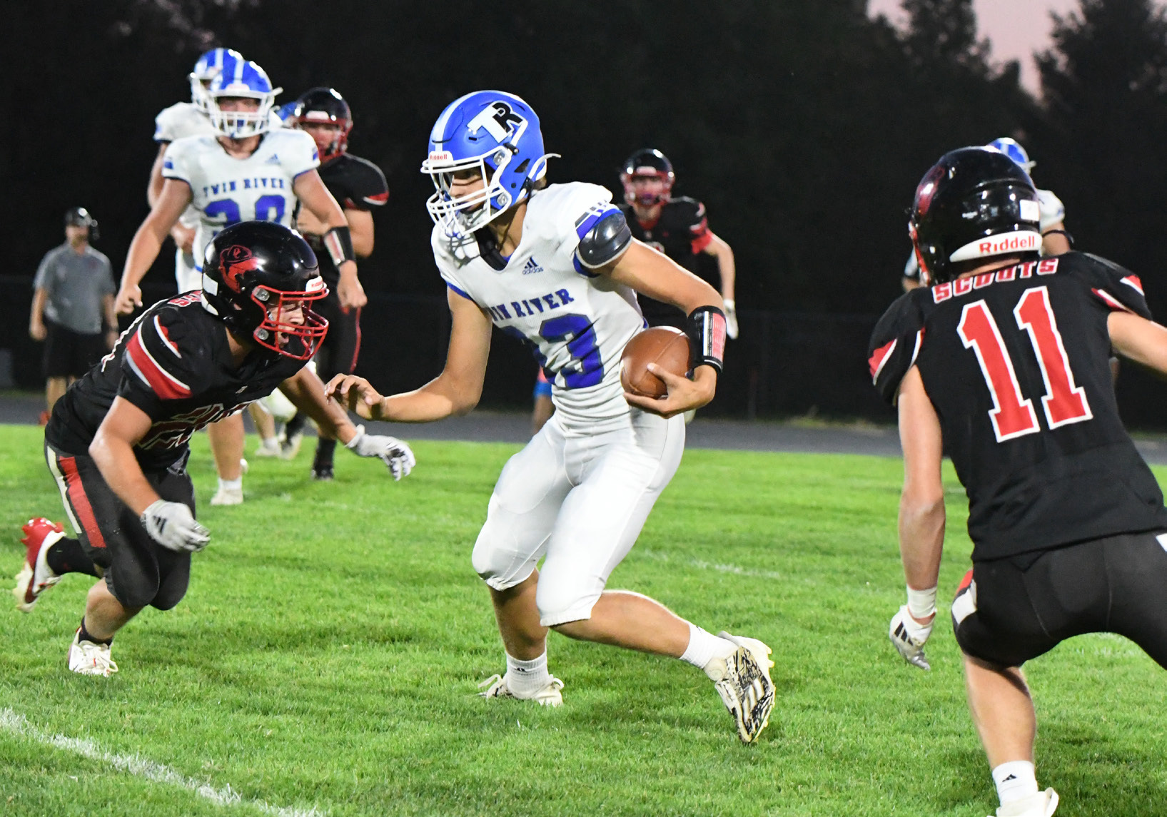 Braedyn Ramaekers caught 5 passes for 45 yards. NCJ photo by Calvin Holtz
