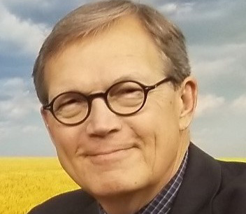 Richard P. Holm, MD, passed away in March of 2020 after a battle with pancreatic cancer. He was founder of The Prairie Doc and author of “Life’s Final Season, A Guide for Aging and Dying with Grace” available on Amazon.