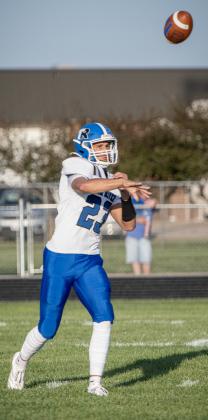 Braedyn Ramaekers threw a pair of touchdown passes in Twin River’s first game of the season. NCJ photo by Rick Holtz