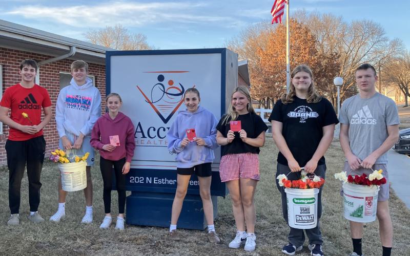 ‘Cupid Crew’ delivers roses