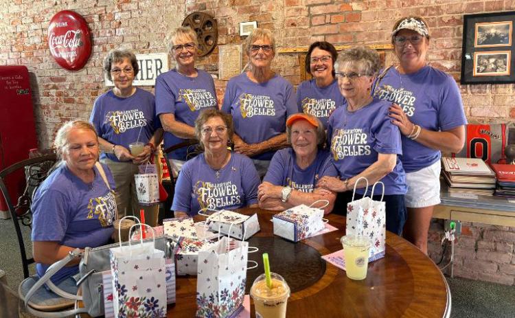 Nine members of the Fullerton Garden club attended the Osceola Garden tour on Saturday. They toured four gardens and had a delicious lunch. NCJ photo by Beth Sparrow