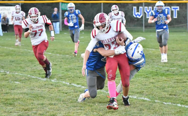 Jakob Supik ran the ball 4 time for 15 yards and caught 1 pass for 5 yards on Thursday. NCJ photo by Rick Holtz