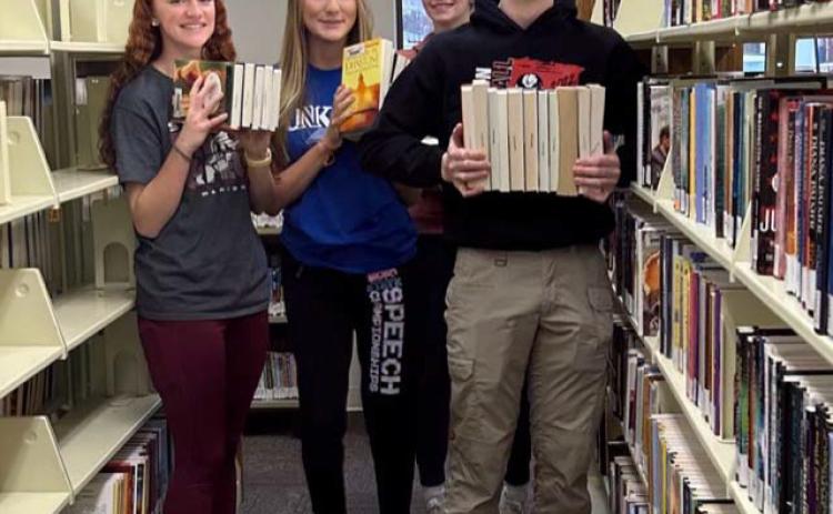 High School Students Volunteer at Public Library