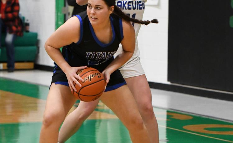 Clara Preister scored 3 points against Lakeview and exploded for 13 points against Schuyler at the Columbus Holiday Tourney at Scotus Catholic. NCJ photos by Rick Holtz
