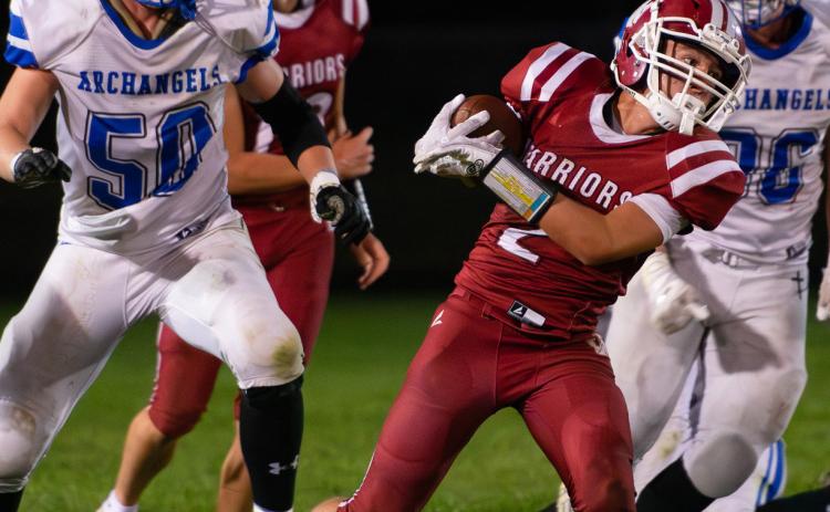 Isaac Supik caught 5 passes for 60 yards and had 6 tackles on defense. NCJ photo by Melissa Aaberg