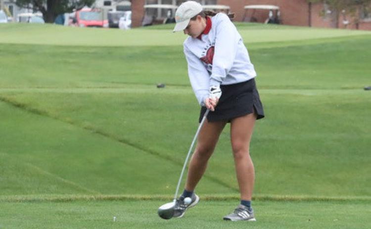 Lylla Sabata started her day on hole No. 10. NCJ photo by Ken Kush