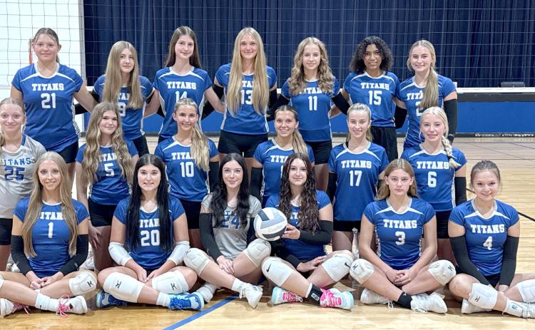 Front row: Tricia Kunkee, Madalyn Moeller, Elle Cromwell, Tayla Zarek, Callie Held, Jaclyn Everett. Middle Row: Macy Nelson, Zoey MacDonald, Molly Connelly, Layney Matthes, Claudia Dopazo, Myah Rinkol. Back Row: Karly Konwinski, Josie Urban, Caitlyn Rupp, Grace Yrkoski, Samanta Ziemba, Eden Gehring, Katie Preister. NCJ photo by Rick Holtz