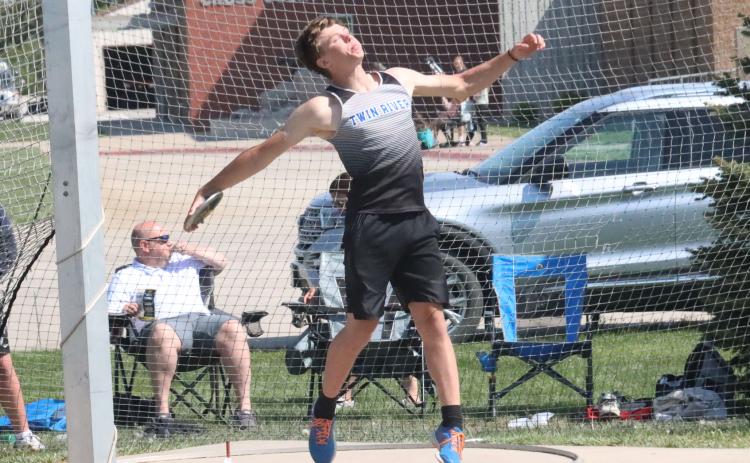 Nathaniel Mundahl finished 12th in the discus throw, finishing with a 104-04 hurl. NCJ photos by Ken Kush
