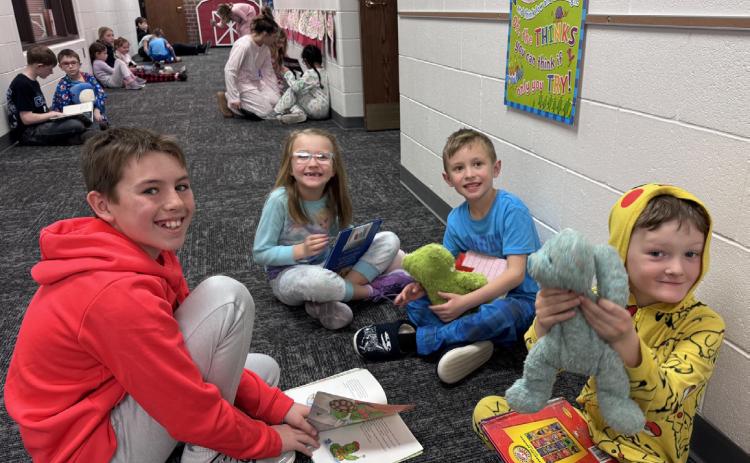 Fullerton students celebrate Read Across America Week
